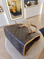 Louis Vuitton, Popincourt Haut , , Brown, Very Very  Good - Image 18