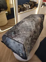 Louis Vuitton, Louis Vuitton Keepall Bandouliere 50 Monogram Galaxy, 50, Black, Very Very  Good - Image 25