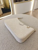 Louis Vuitton, Easy Pouch On Strap , , White, Very Very  Good - Image 12