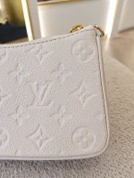 Louis Vuitton, Easy Pouch On Strap , , White, Very Very  Good - Image 22