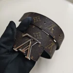 Louis Vuitton, LV Initiales Reversible Belt, 85/34, Black, New - Image 3