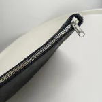 Gucci, Jumbo GG Messenger , Medium, Black, Like New - Image 19