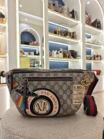 Gucci, Courrier Belt Bag, Large, Beige, Very Very  Good - Image 3