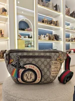 Gucci, Courrier Belt Bag, Large, Beige, Very Very  Good - Image 4