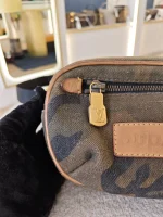 Louis Vuitton x Supreme, Louis Vuitton x Supreme Monogram Camouflage Bumbag, PM, Green, Very Very  Good - Image 5