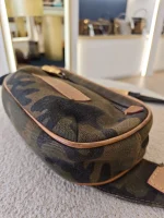 Louis Vuitton x Supreme, Louis Vuitton x Supreme Monogram Camouflage Bumbag, PM, Green, Very Very  Good - Image 21