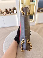 Louis Vuitton, Victoire Bag, , Brown, Very Very  Good - Image 18