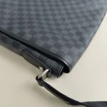 Louis Vuitton, Daniel, MM, Black, Very Very  Good - Image 10