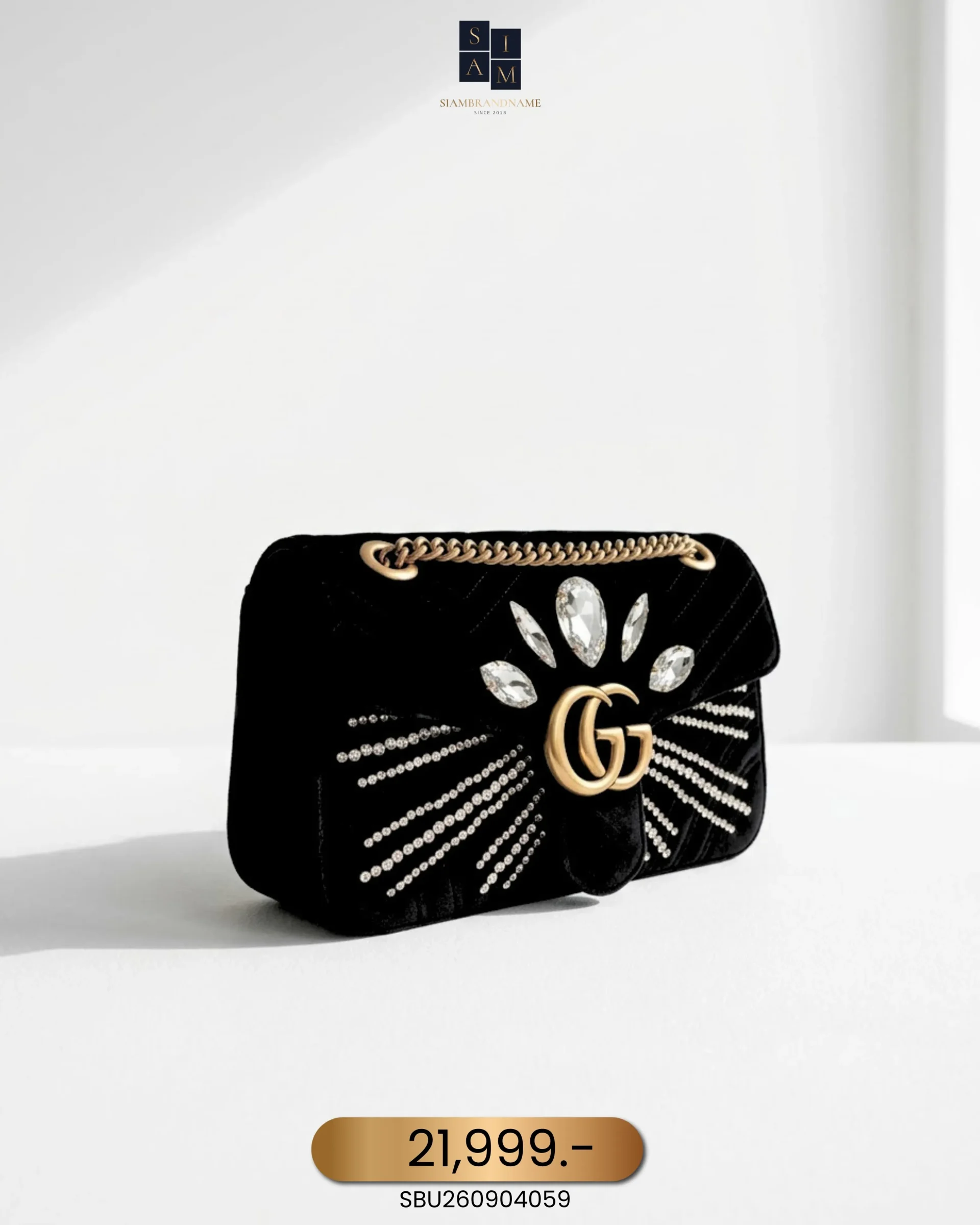 SBU260904059 Gucci, Gucci Marmont Crystal Embellished Velvet Shoulder Bag, 26, Black, Very Very Good - Image 1