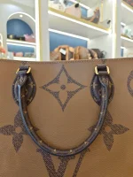 Louis Vuitton, 0n The Go , GM, Brown, Very Very  Good - Image 6