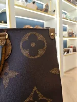 Louis Vuitton, 0n The Go , GM, Brown, Very Very  Good - Image 13