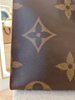 Louis Vuitton, 0n The Go , GM, Brown, Very Very  Good - Image 17