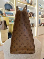 Louis Vuitton, 0n The Go , GM, Brown, Very Very  Good - Image 18