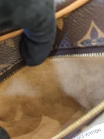 Louis Vuitton, Loop, , Brown, Very Very  Good - Image 32