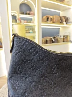 Louis Vuitton, Boulogne, PM, Black, Like New - Image 13