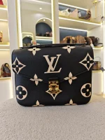 Louis Vuitton, Pochette Métis, MM, Black, Very Like New - Image 5