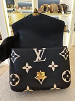 Louis Vuitton, Pochette Métis, MM, Black, Very Like New - Image 27