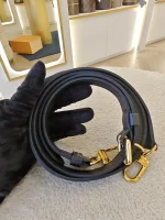 Louis Vuitton, Pochette Métis, MM, Black, Very Like New - Image 49