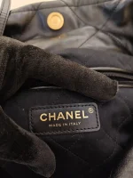 Chanel, Chanel 22, Small, Black, Like New - Image 57