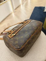 Louis Vuitton, Cité , MM, Brown, Very Good - Image 18