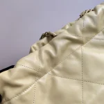 Chanel, 22 Tote bag, Small, Yellow, Very Very  Good - Image 30