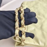 Chanel, 22 Tote bag, Small, Yellow, Very Very  Good - Image 48