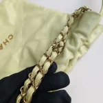 Chanel, 22 Tote bag, Small, Yellow, Very Very  Good - Image 55