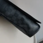 Louis Vuitton, District, MM, Black, Very Very  Good - Image 6
