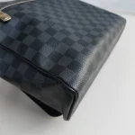 Louis Vuitton, District, MM, Black, Very Very  Good - Image 18