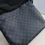 Louis Vuitton, District, MM, Black, Very Very  Good - Image 32