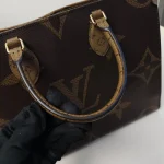 Louis Vuitton, On The Go, MM, Brown, Like New - Image 33