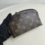 Louis Vuitton, Cosmetic PM, PM, Brown, Used - Image 7