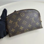 Louis Vuitton, Cosmetic PM, PM, Brown, Used - Image 8