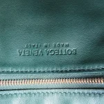 Bottega Veneta, Cassette Bag, Medium, Green, Very Good - Image 23