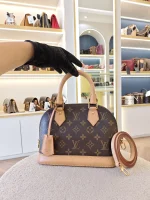 Louis Vuitton, Alma BB , BB, Brown, Very Good - Image 4