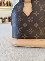 Louis Vuitton, Alma BB , BB, Brown, Very Good - Image 16