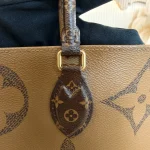 Louis Vuitton, 0n The Go , GM, Brown, Very Very  Good - Image 13