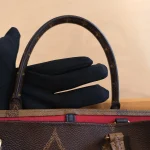 Louis Vuitton, 0n The Go , GM, Brown, Very Very  Good - Image 17