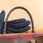 Louis Vuitton, 0n The Go , GM, Brown, Very Very  Good - Image 18