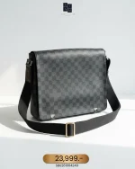 Louis Vuitton, District, MM, Black, Very Very  Good